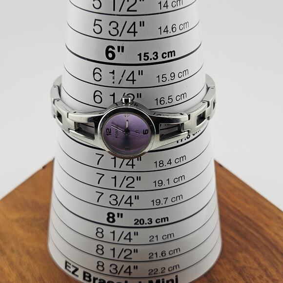 Fossil Women's Silver Tone Watch Light Purple Dial Contemporary Classic Casual - Picture 7 of 7